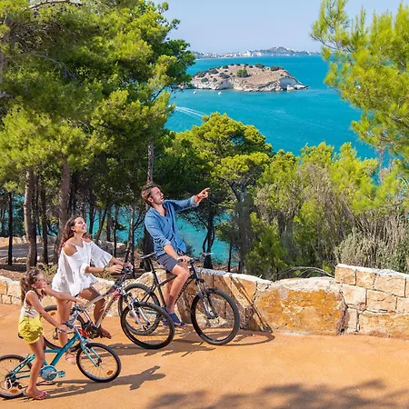 Gattarella Family Puglia- Seaside And With Premium Half-board A La Carte 4* Vieste